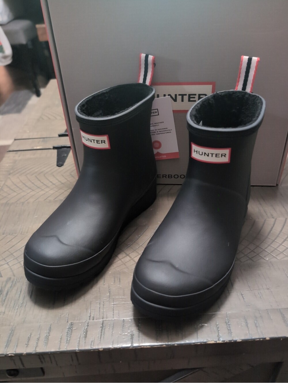 Hunter Women's Play Short Waterproof Rubber Blk Size 6 Insulated